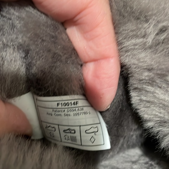 UGG boots - Picture 13 of 15